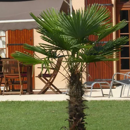 La Mimona Bed & Breakfast Sainte-Eulalie-en-Born