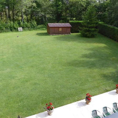 Couette-café La Mimona 3*